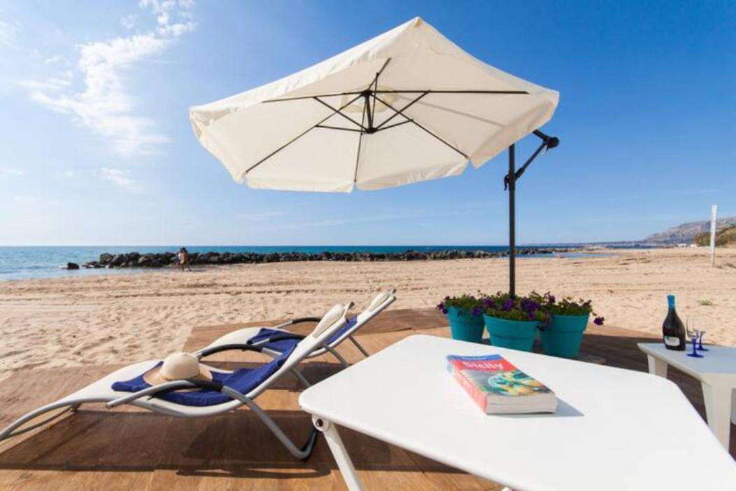 Terrazza Sul Mare Aparthotel Trappeto  Exterior foto