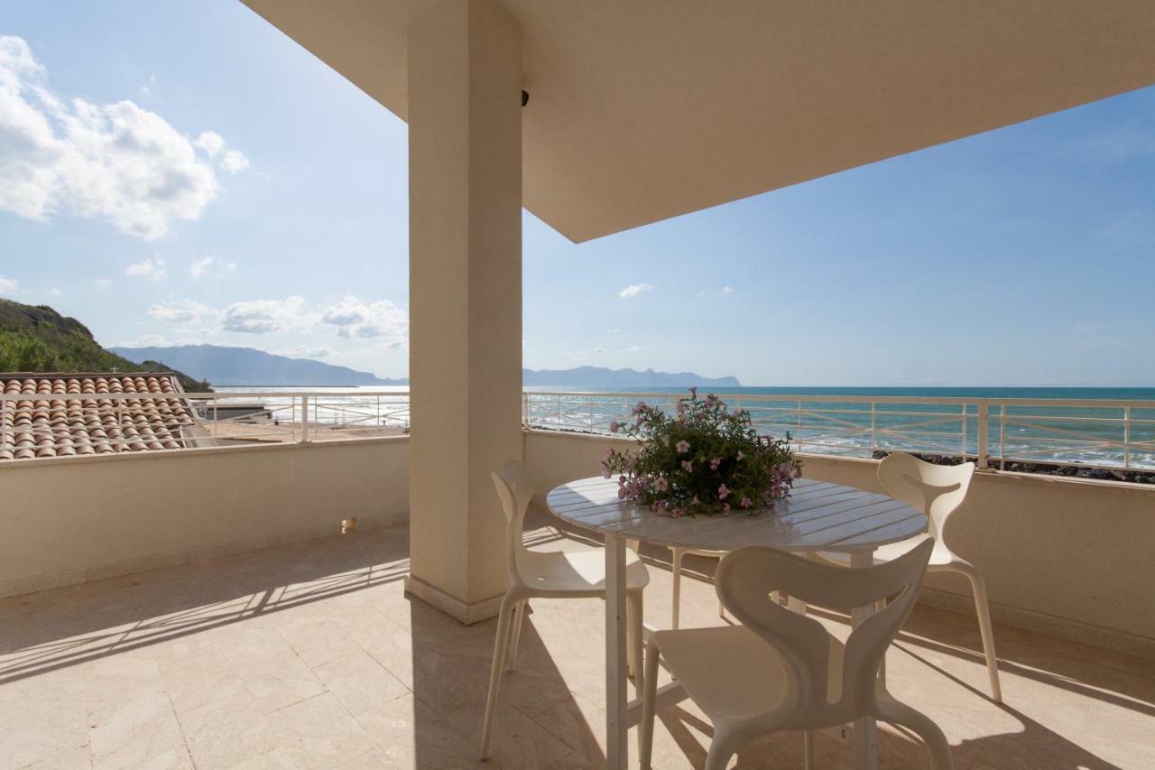 Terrazza Sul Mare Aparthotel Trappeto  Exterior foto